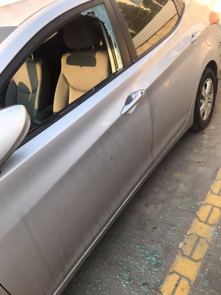 Nu-i venea să-şi creadă ochilor! Cum şi-a găsit maşina dimineaţă, o şoferiţă din Capitală (FOTO)