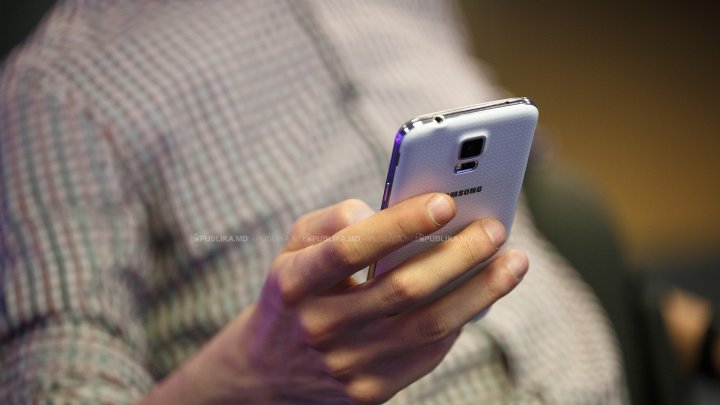 Polonia lucrează la o aplicaţie de smartphone care să o ajute în oprirea pandemiei de coronavirus