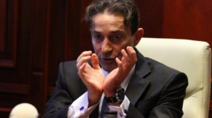 MAZĂRE, REŢINUT ÎN MADAGASCAR. Fostul primar al Constanţei a fost arestat pentru 6 zile