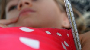 Detalii despre stare copilului GRAV bolnav de MENINGITĂ, internat câteva zile în urmă: Medicii au constatat o ameliorare 