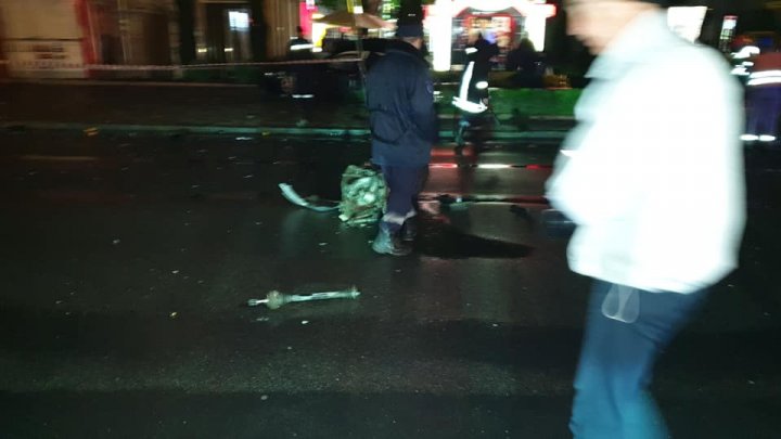 Accident groaznic pe strada Grigore Vieru din Capitală. Două mașini, grav avariate (FOTO)