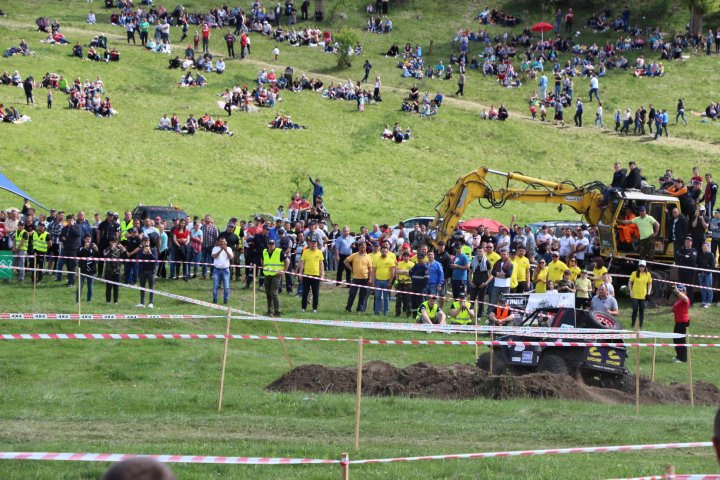 IMAGINI SPECTACULOASE de pe meleagurile Rezinei. Vezi cum s-a desfășurat Campionatul Național Off-Road (FOTO)