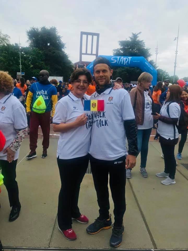 Adunare Mondială a Sănătății: Silvia Radu a alergat alături de Radu Albot pentru a promova un stil de viață sănătos (FOTO)