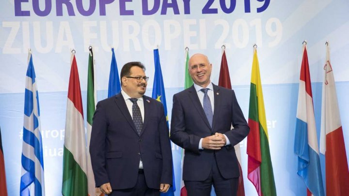 Pavel Filip, la recepția cu ocazia Zilei Europei: Apropierea adevărată de UE se face prin implementarea reformelor