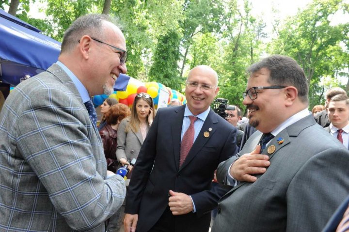 Pavel Filip la Orășelul European: Apropierea de UE se face nu prin declarații, ci prin fapte concrete, în fiecare zi (FOTO)