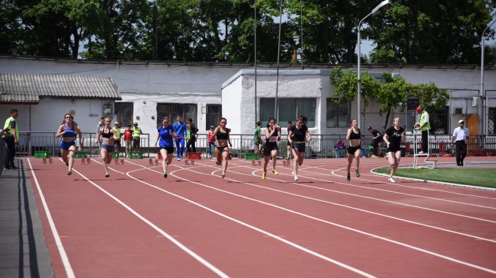 JUNIORI ÎN GOANĂ DUPĂ MEDALII. Peste 250 de sportivi şi-au demonstrat abilităţile la Moldovan Youth Challenge