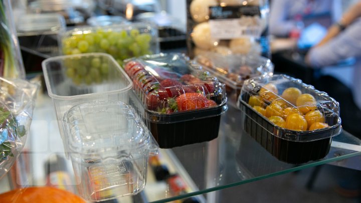 Desert japonez, delicii ce îţi lasă gura apă şi dezvăluiri din culisele gastronomiei la o expoziţie din Capitală (FOTOREPORT)