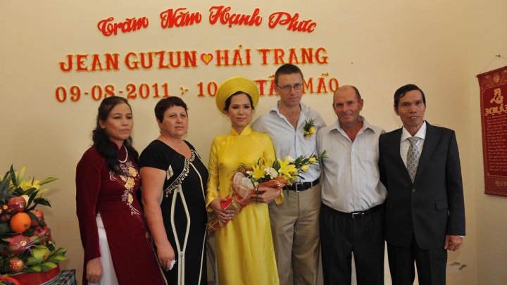 Exploraţi diaspora: Cum un moldovean a păşit şi prosperă pe pământ vietnamez. Acolo şi-a cunoscut şi marea dragoste (FOTO)