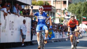 Ciclistul italian Elia Viviani a câştigat etapa a 5-a a Turului Elveţiei