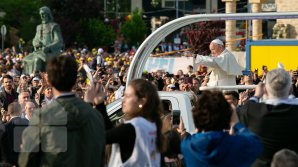 Declaraţie surprinzătoare făcută de Papa Francisc: Nu îmi place să călătoreasc