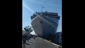 Scenă terifiantă: Un vas de croazieră s-a IZBIT de portul din Veneția (VIDEO)