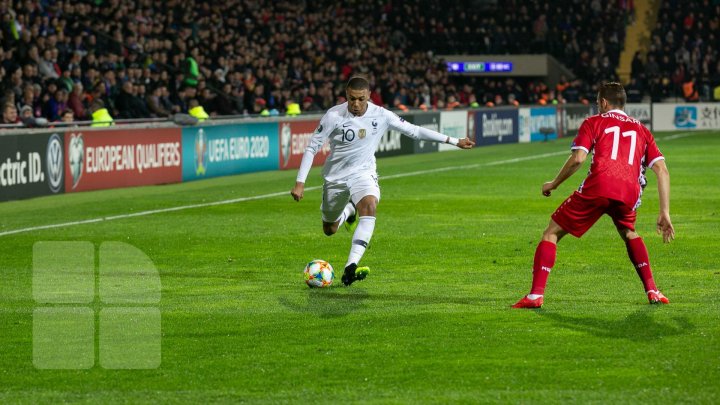 CU GÂNDUL LA LIGA CAMPIONILOR. Kylian Mbappe vrea să între în teren cât mai repede