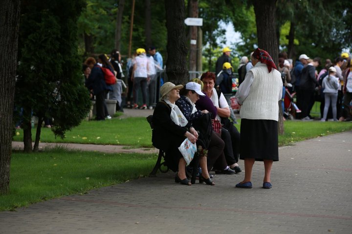 Papa, vizită la Iași. Echipa Publika urmărește evenimentul de la fața locului