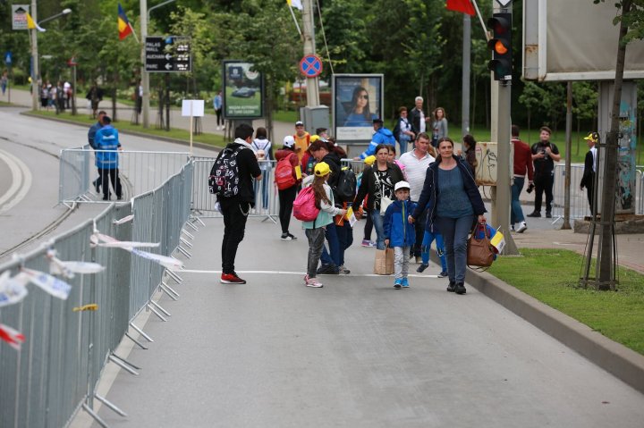 Papa, vizită la Iași. Echipa Publika urmărește evenimentul de la fața locului