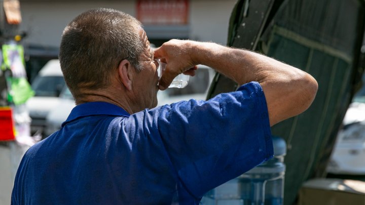 Moldova se va sufoca de căldură! Află cum să te protejezi de canicula din acest weekend (FOTOREPORT)