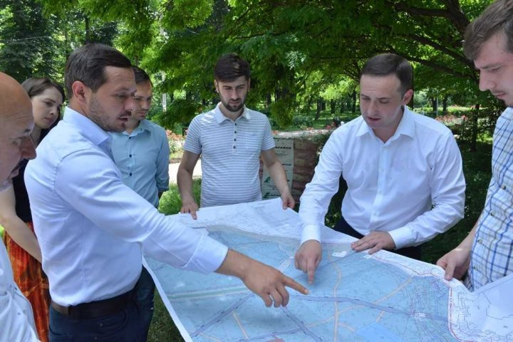 Startul lucrărilor de reconstrucție a Parcului Alunelul, sectorul Buiucani (FOTO)