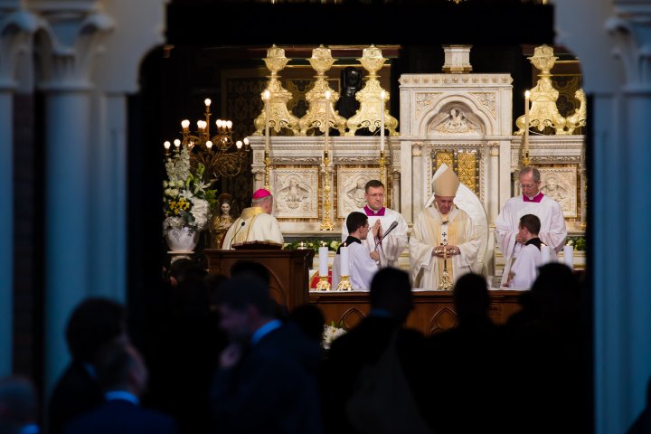 Prima zi din vizita Papei Francisc în România (FOTOREPORT)