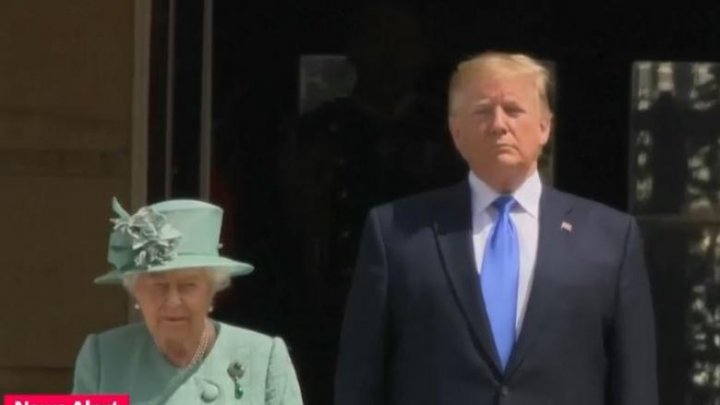 Donald Trump s-a întâlnit cu regina Elisabeta a II-a la Palatul Buckingham