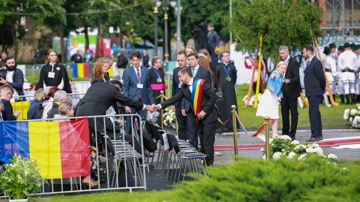 VIZITA SUVERANULUI PONTIF LA IAȘI. Momente surprinse de fotoreporterul PUBLIKA.MD