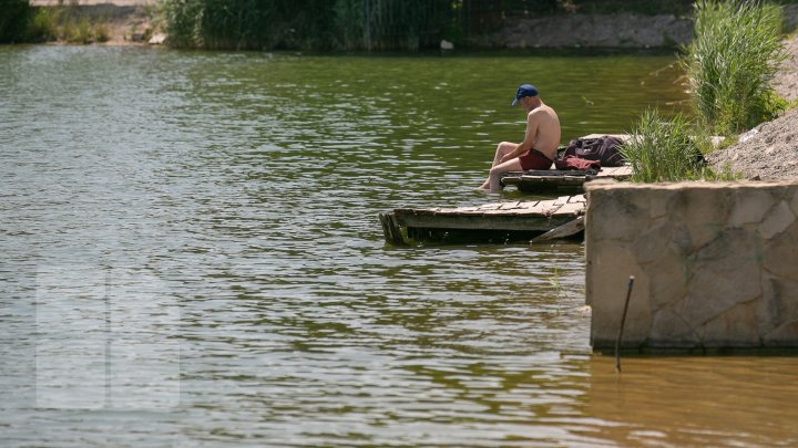 Moldova se va sufoca de căldură! Află cum să te protejezi de canicula din acest weekend (FOTOREPORT)