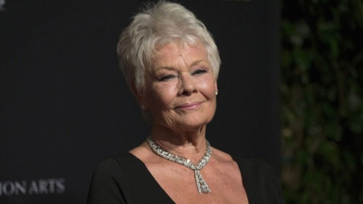 Judi Dench apără realizările profesionale ale lui Kevin Spacey şi Harvey Weinstein