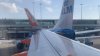 ALERTĂ pe aeroportul din Amsterdam: Două avioane au intrat în coliziune