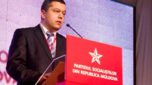 Deputatul Viorel Melnic, care ar fi cumătrul lui Igor Dodon, comentează de ce numele său apare în Kroll 2