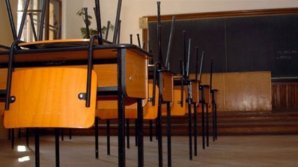 Mai multe gimnazii din ţară vor fi închise de la 1 septembrie. Părinţii, nemulţumiţi, iar profesorii nevoiţi să-şi caute un alt loc de muncă