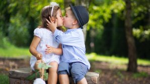 Astăzi, e Ziua Internaţională a Sărutului! Beneficiile incredibile ale simbolului iubirii