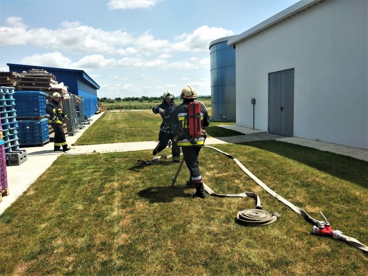 SIMULARE DE INCENDIU la Bălți și Cahul. Oamenii, evacuați de urgență (FOTO)