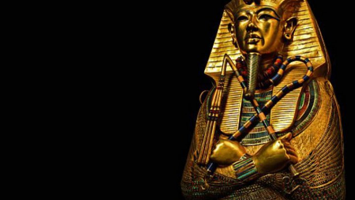 Tensiunile diplomatice dintre Egipt și Marea Britanie se acutizează. Bustul de piatră al lui Tutankhamon, vândut la licitaţie