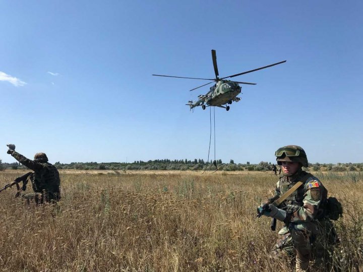Militarii Armatei Naţionale se antrenează la Sea Breeze 2019 (FOTO)