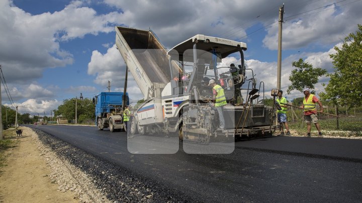 Lucrările de reabilitare a mai multor străzi din Capitală, finalizate