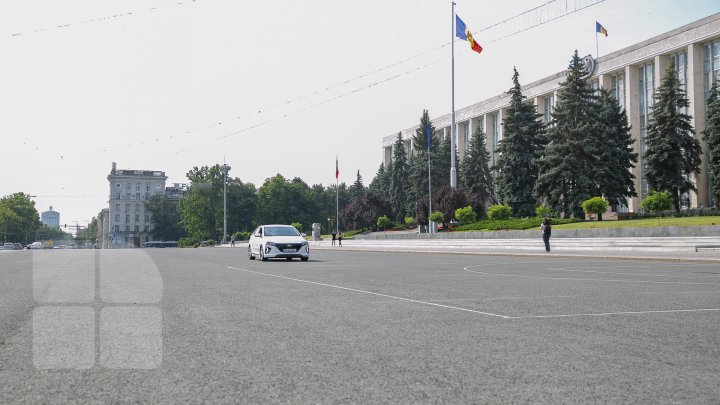 Primăria Chișinău promovează utilizarea automobilelor electrice (FOTOREPORT)