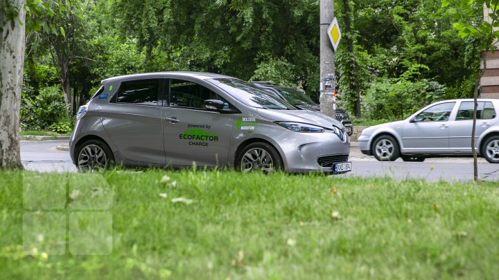 Primăria Chișinău promovează utilizarea automobilelor electrice (FOTOREPORT)