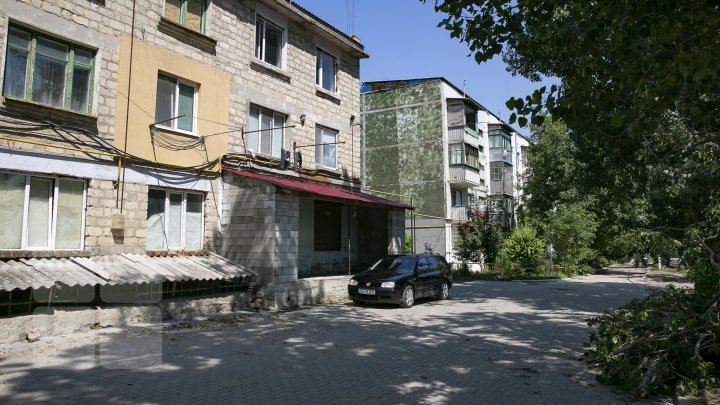 Tablou SUMBRU la Comrat după FURTUNA de ieri. Oamenii povestesc cu groază despre cele văzute (FOTOREPORT)