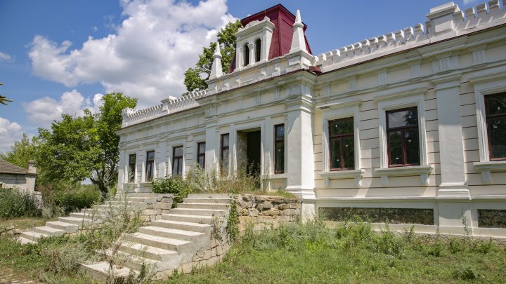 Conacul boierului Bogdasarov, Piatra (FOTOREPORT)