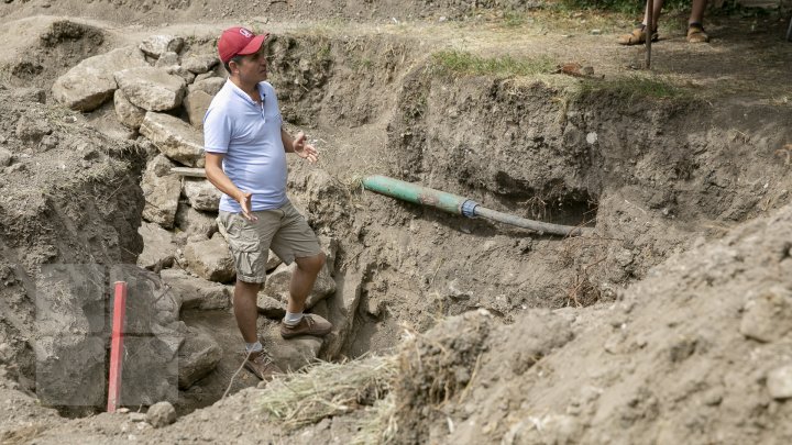  urmele beciului în parcul din preajma cetății Soroca (FOTOREPORT)