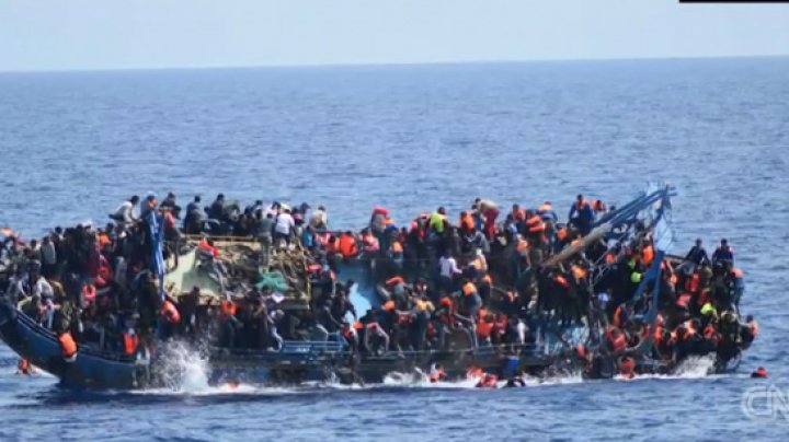 Cel puţin 80 de migranţi au murit, după ce li s-a răsturnat barca în largul coastei Tunisiei