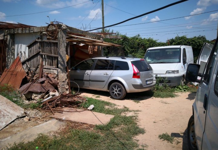 IMAGINI DIN CASA GROAZEI în care au fost omorâte cele două tinere din Caracal (FOTO/VIDEO)