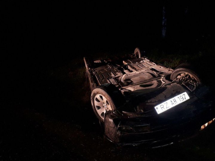 Fiul unuia dintre liderii PAS, implicat într-un ACCIDENT la Rezina. Circula cu viteză (FOTO)