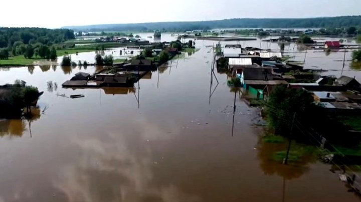 Cinci persoane care o fost date în căutare după inundațiile din Siberia, au fost GĂSITE