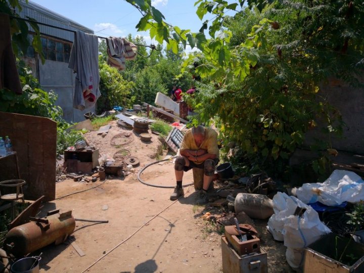 IMAGINI DIN CASA GROAZEI în care au fost omorâte cele două tinere din Caracal (FOTO/VIDEO)