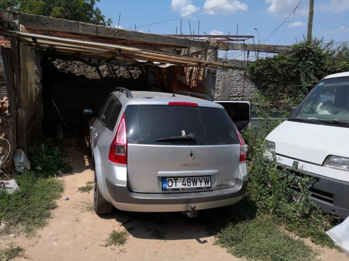 IMAGINI DIN CASA GROAZEI în care au fost omorâte cele două tinere din Caracal (FOTO/VIDEO)