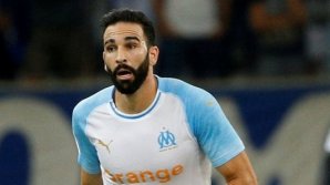 Scandal la Olympique Marseille. Clubul de pe Stade Velodrome a reziliat contractul cu Adil Rami