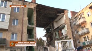 Un bloc din Ucraina s-a prăbușit: Cel puţin doi oameni au murit