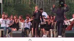 CONCERT DE ZIUA INDEPENDENŢEI: Pe scena din PMAN au urcat artişti autohtoni