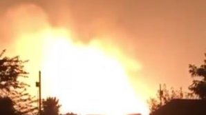 SUA: Cel puţin un mort şi şapte răniţi după o explozie masivă produsă la o conductă de gaz (VIDEO)