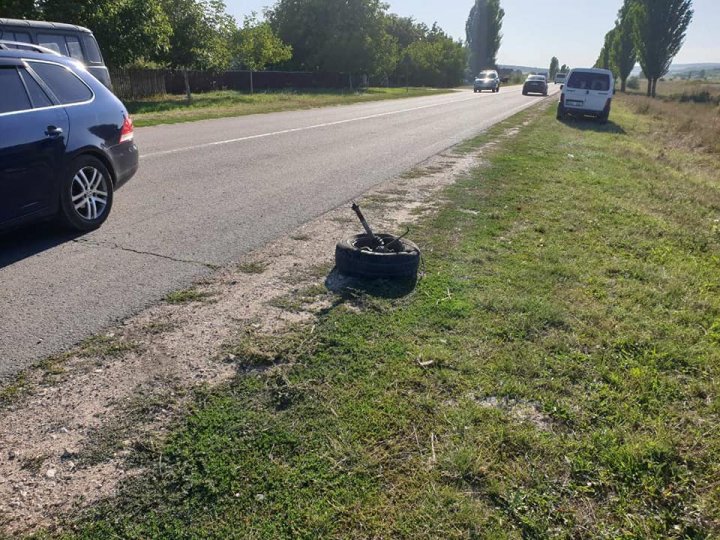 Accident pe traseul Călărași-Orhei. Trei persoane au ajuns la spital, după ce două mașini s-au ciocnit (FOTO/VIDEO)