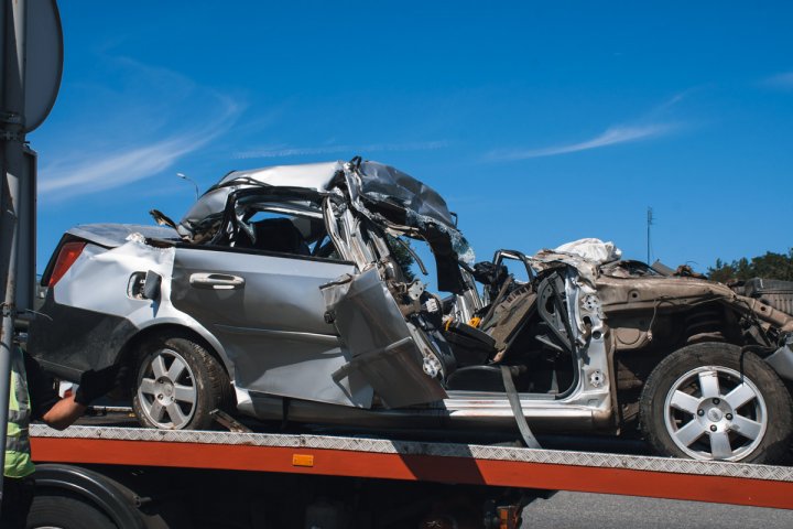 ACCIDENT FATAL în apropiere de Kiev: O mașină cu MOLDOVENI a ajuns sub un TIR. Sunt victime (VIDEO)